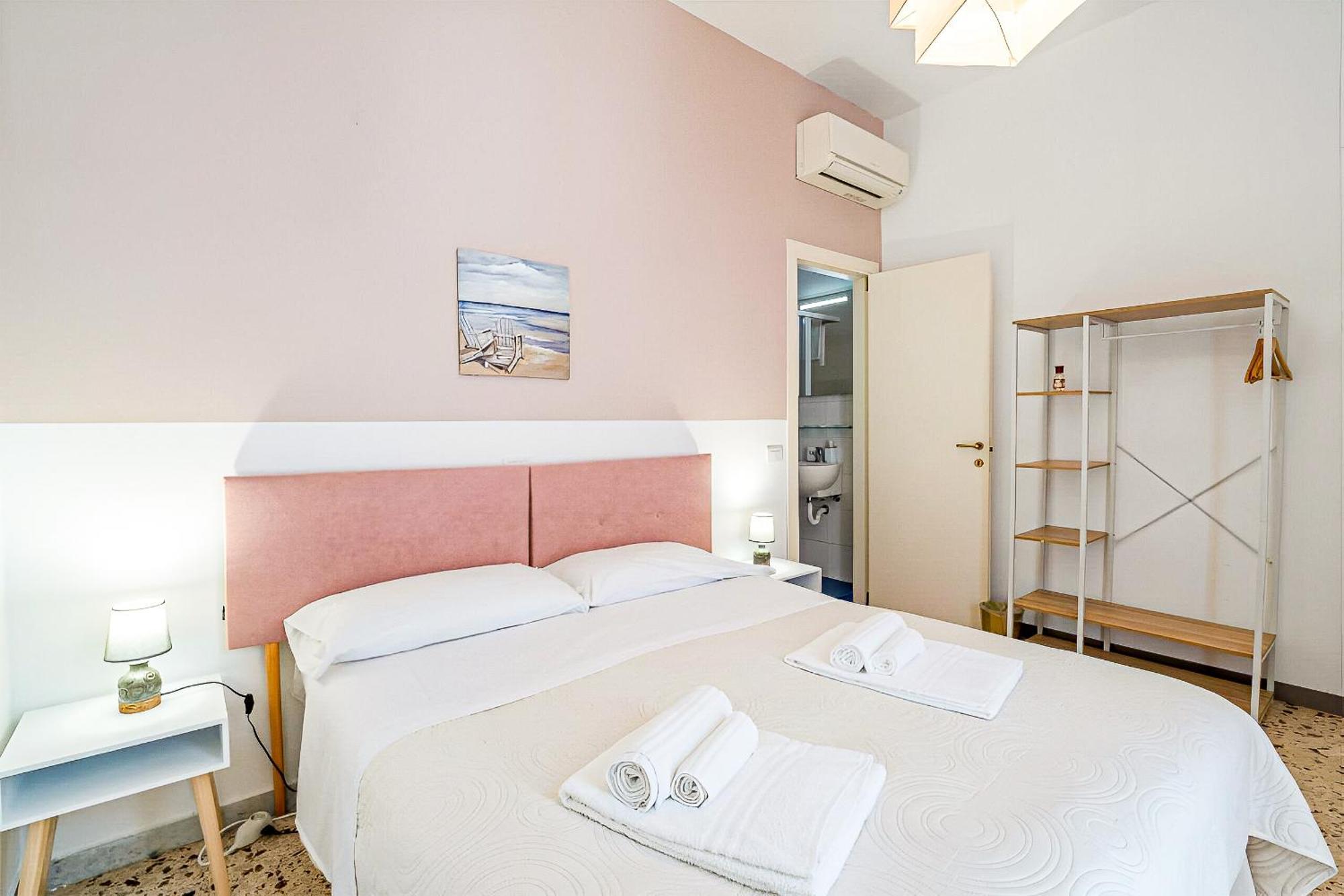 Hotiday Room Collection - Ortigia Opera Сиракуза Екстериор снимка